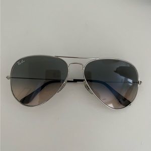 Ray-Ban Aviator Sunglasses
